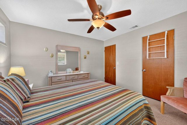 390 Linda Circle, South Daytona, FL 32119