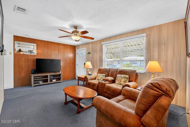 390 Linda Circle, South Daytona, FL 32119
