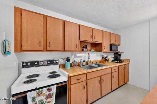 390 Linda Circle, South Daytona, FL 32119