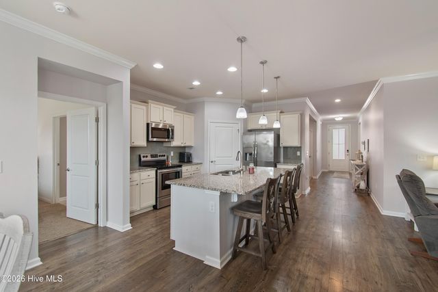 1335 Sunny Slope Circle, Calabash, NC 28467