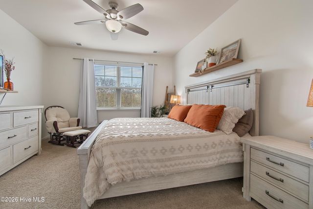 1335 Sunny Slope Circle, Calabash, NC 28467