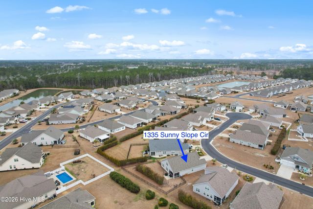 1335 Sunny Slope Circle, Calabash, NC 28467