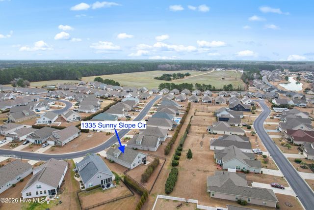 1335 Sunny Slope Circle, Calabash, NC 28467