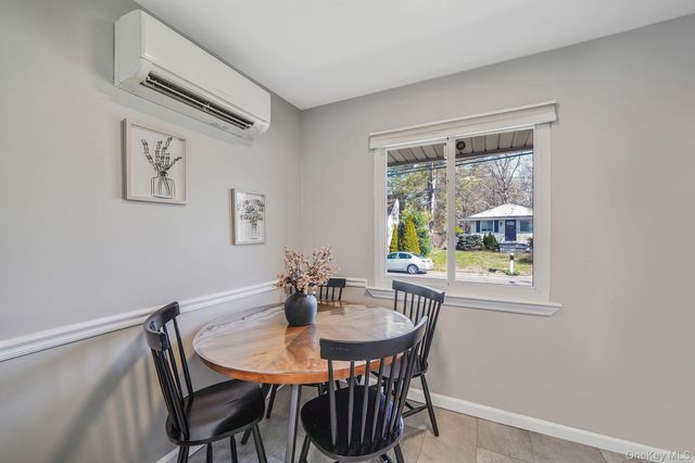 50 Lantern Street, Huntington, NY 11743