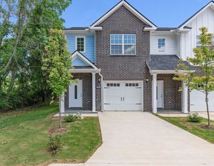 107 Longfellow Ln, Smyrna, TN 37167