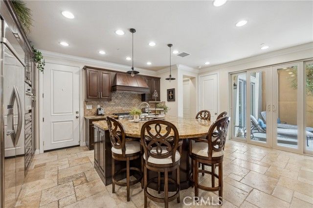 8356 Noelle Drive, Huntington Beach, CA 92646