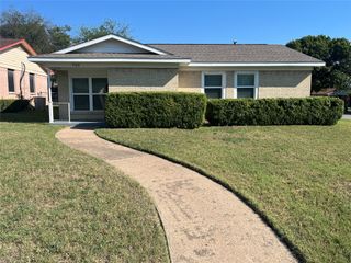 705 Ivywood Drive, Dallas, TX 75232