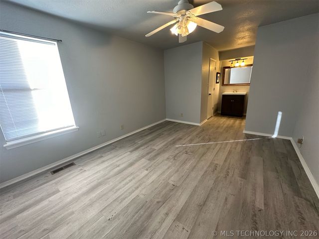 4608 S Granite Avenue C1, Tulsa, OK 74135