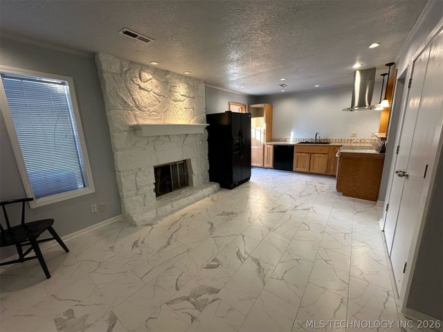 4608 S Granite Avenue C1, Tulsa, OK 74135