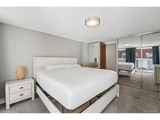 1155 N Ash St 302, Denver, CO 80220