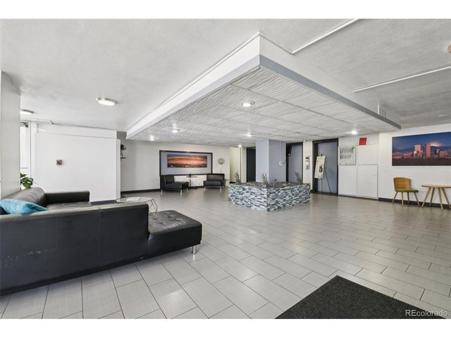 1155 N Ash St 302, Denver, CO 80220