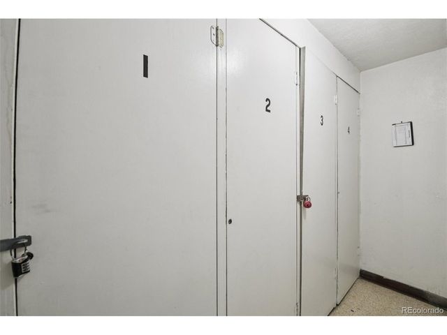 1155 N Ash St 302, Denver, CO 80220