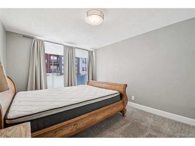 1155 N Ash St 302, Denver, CO 80220