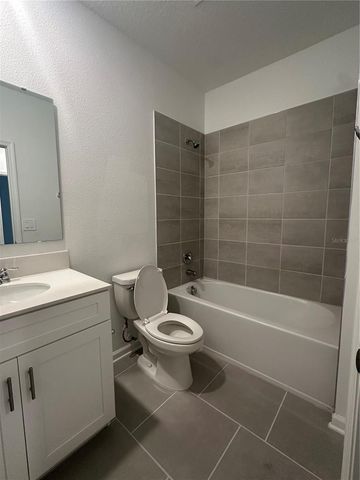 7521 STONE CREEK TRAIL, Kissimmee, FL 34747