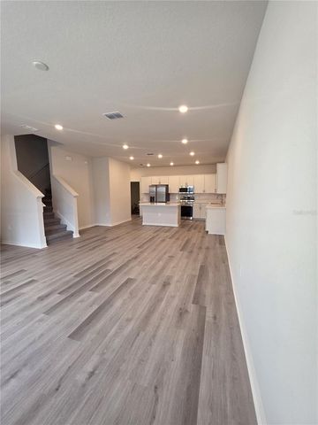 5821 FRESHWATER CANYON DRIVE, St Cloud, FL 34771