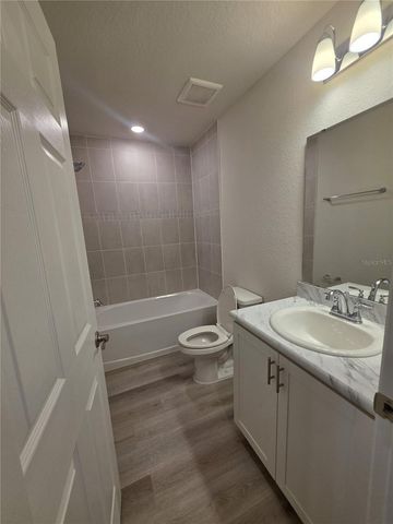 5821 FRESHWATER CANYON DRIVE, St Cloud, FL 34771