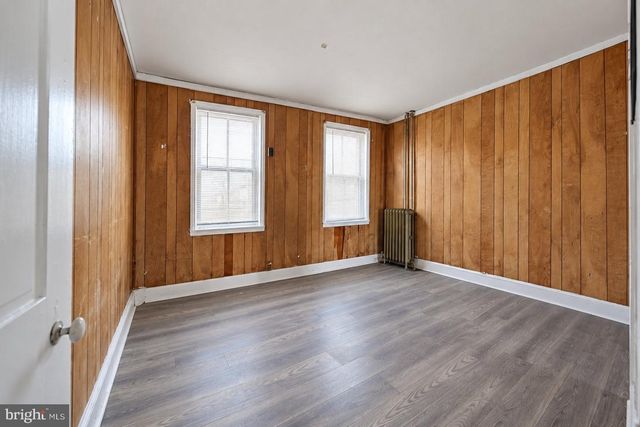 46 E UNION ST, Burlington, NJ 08016