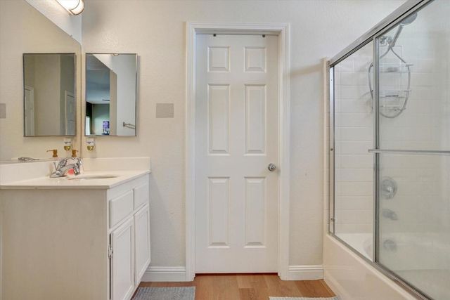 33166 Aquamarine Circle, Menifee, CA 92584