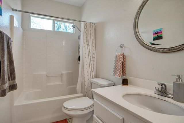 33166 Aquamarine Circle, Menifee, CA 92584