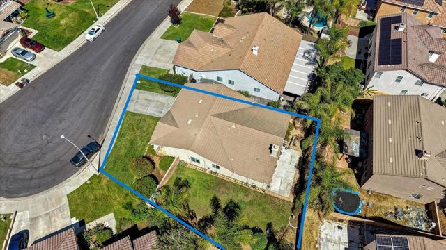 33166 Aquamarine Circle, Menifee, CA 92584