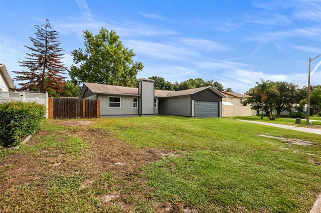 440 MONDRA COURT, Lakeland, FL 33809