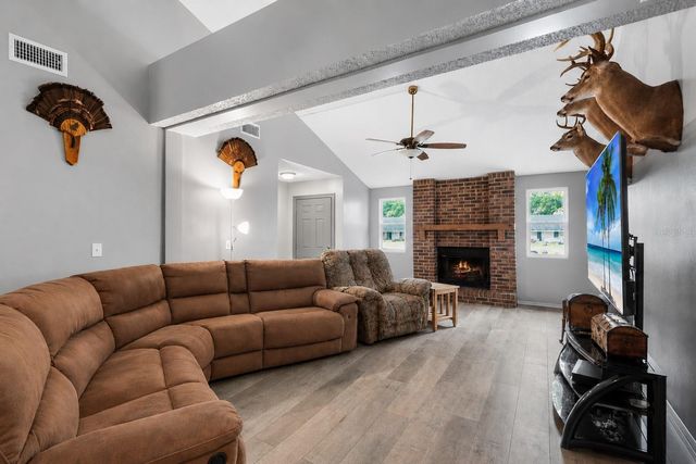 440 MONDRA COURT, Lakeland, FL 33809