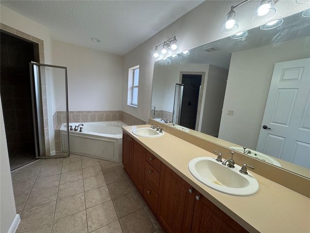 3450 NW 68TH AVENUE, Ocala, FL 34482