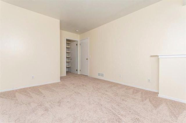 735 Clubhouse Drive, Ypsilanti, MI 48197