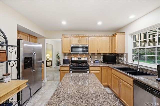 6896 Kimberly Lane, Evans, NY 14047