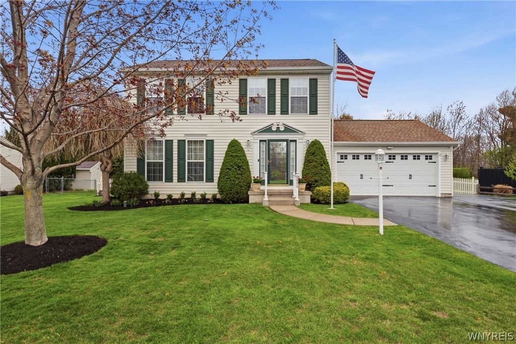 6896 Kimberly Lane, Evans, NY 14047