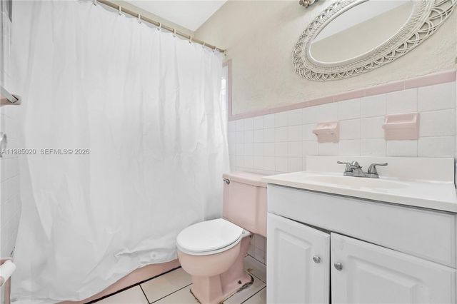 340 SE 4th St, Deerfield Beach, FL 33441