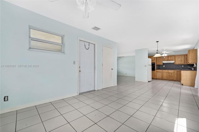 340 SE 4th St, Deerfield Beach, FL 33441