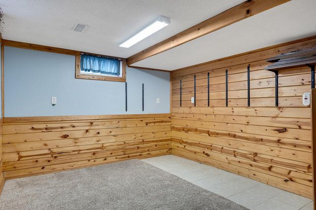 614 13th STREET S, La Crosse, WI 54601