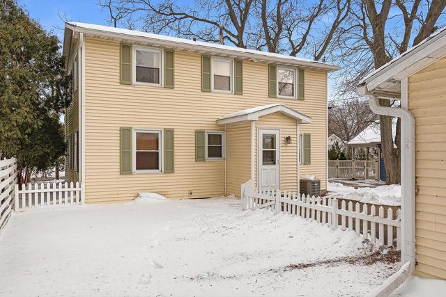 614 13th STREET S, La Crosse, WI 54601
