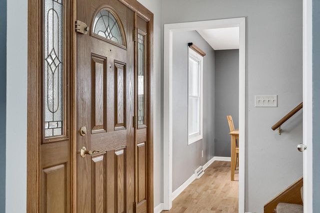 614 13th STREET S, La Crosse, WI 54601