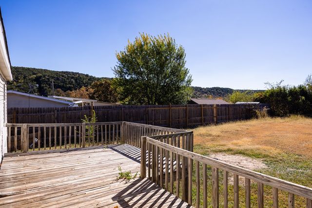 179 Kathy Dr, Kerrville, TX 78028