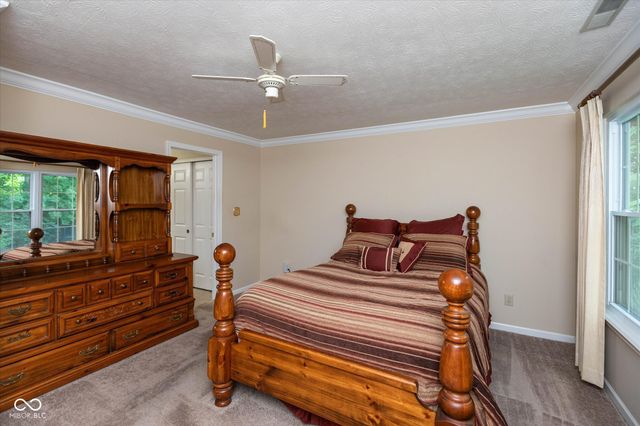 9441 Colony Pointe East, Indianapolis, IN 46250