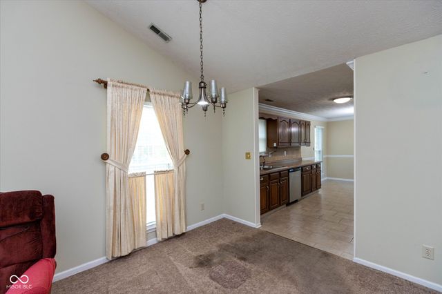 9441 Colony Pointe East, Indianapolis, IN 46250
