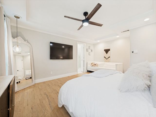 7711 Turnberry Lane, Dallas, TX 75248