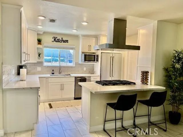 1484 Primrose, Upland, CA 91786