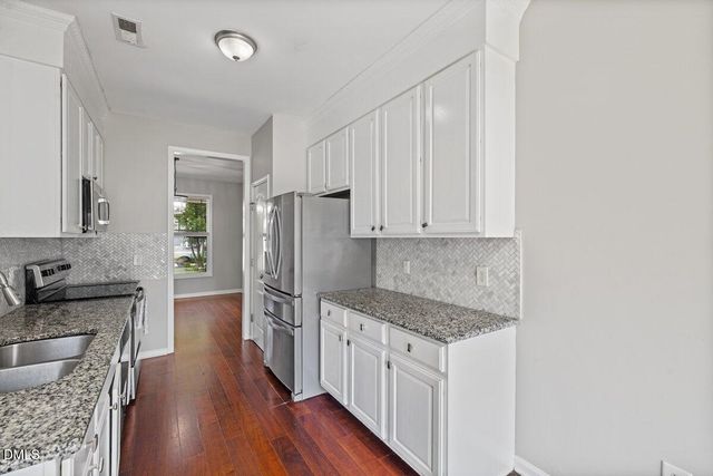 3520 Sunbright Lane, Raleigh, NC 27610