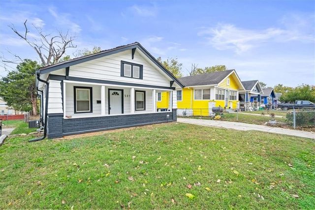 5019 Agnes Avenue, Kansas City, MO 64130