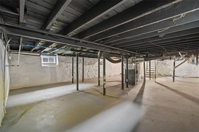 5019 Agnes Avenue, Kansas City, MO 64130