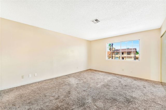 205 Moose Lane, Las Vegas, NV 89145