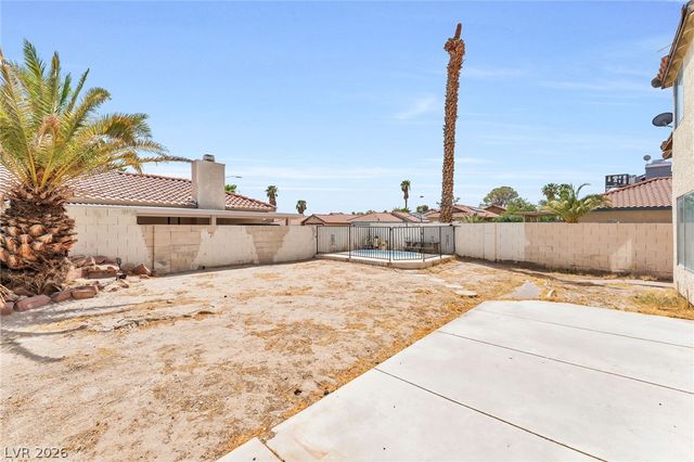 205 Moose Lane, Las Vegas, NV 89145