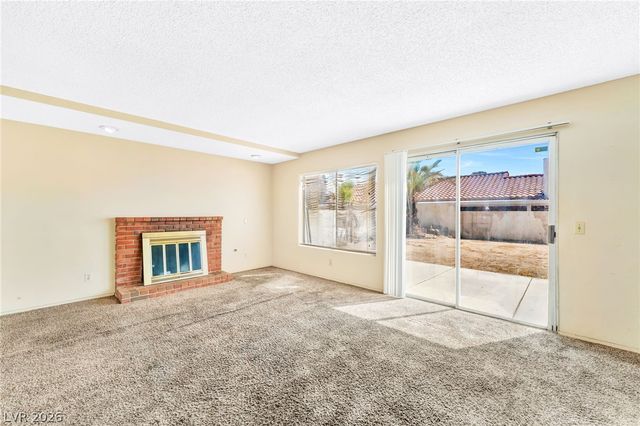 205 Moose Lane, Las Vegas, NV 89145