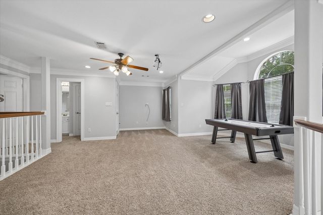 2214 Deer Cove Trail, Kingwood, TX 77339