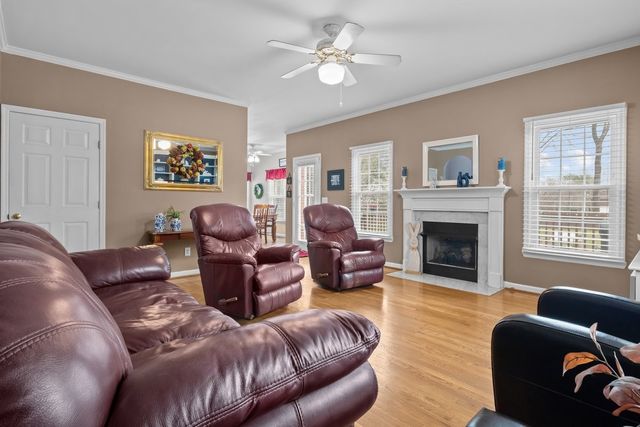 465 Harpeth Meadows Dr, Kingston Springs, TN 37082