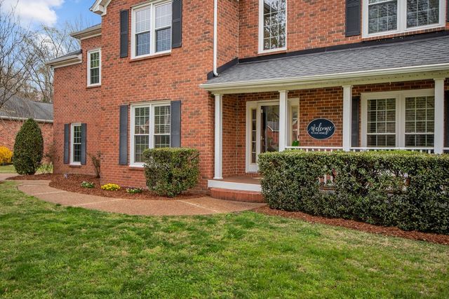 465 Harpeth Meadows Dr, Kingston Springs, TN 37082