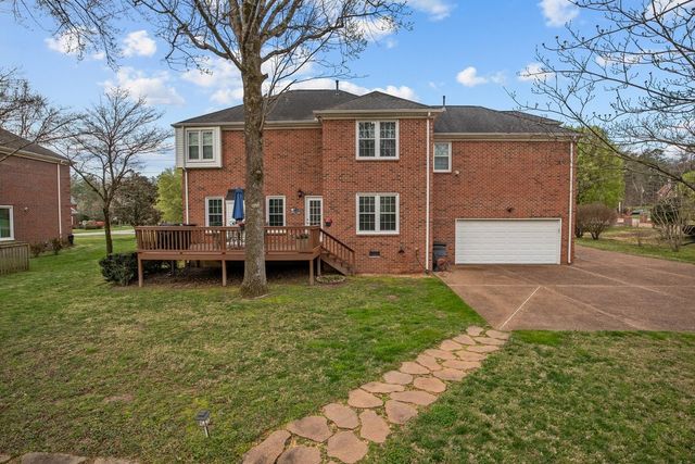 465 Harpeth Meadows Dr, Kingston Springs, TN 37082